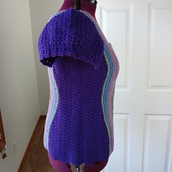 Hourglass Crochet Sweater Blouse 3X short puff sleeve shaping side panels - Picture 4 of 9